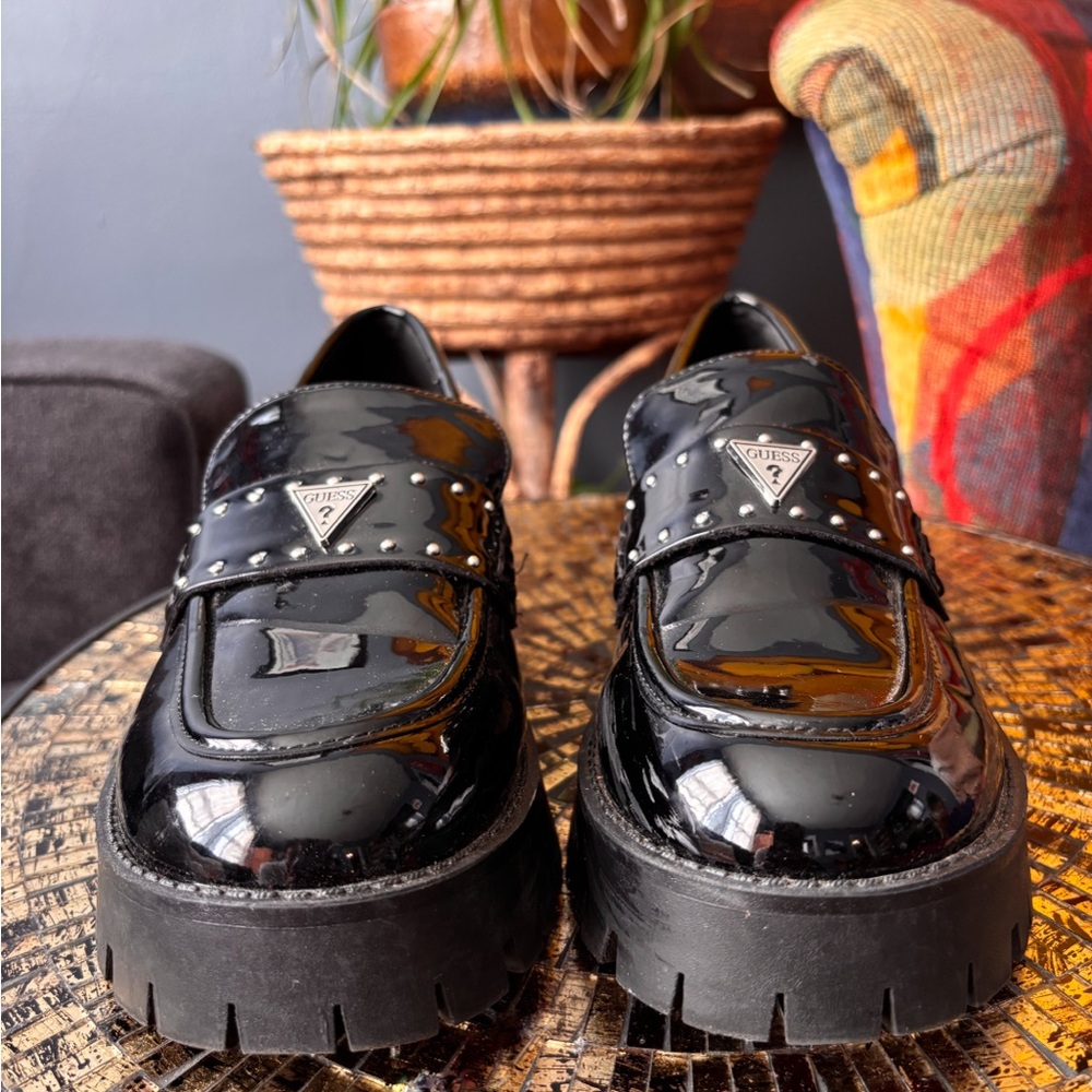GUESS Black Chunky Lug Loafers Studded Platform Slip On Shoes Size { 8.5 }